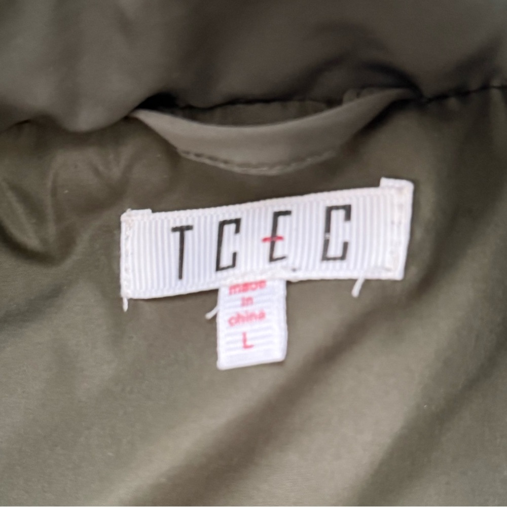 TCEC Olive Quilted Puffer Vest - Picture 3 of 4